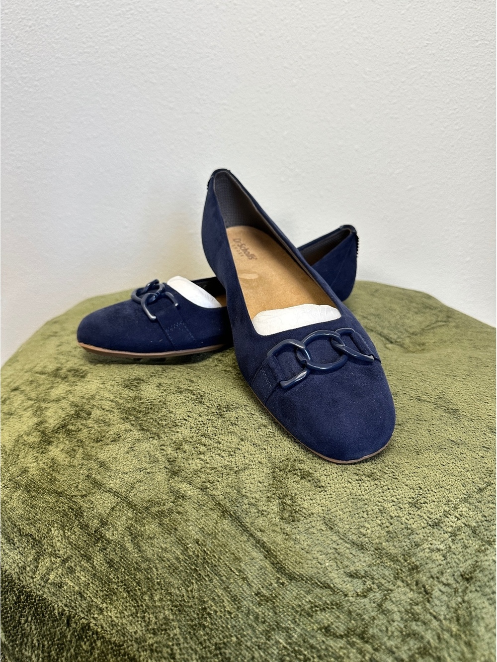 Women's Navy Blue Suede Flats with Decorative Chain Detail, Size 9.5W